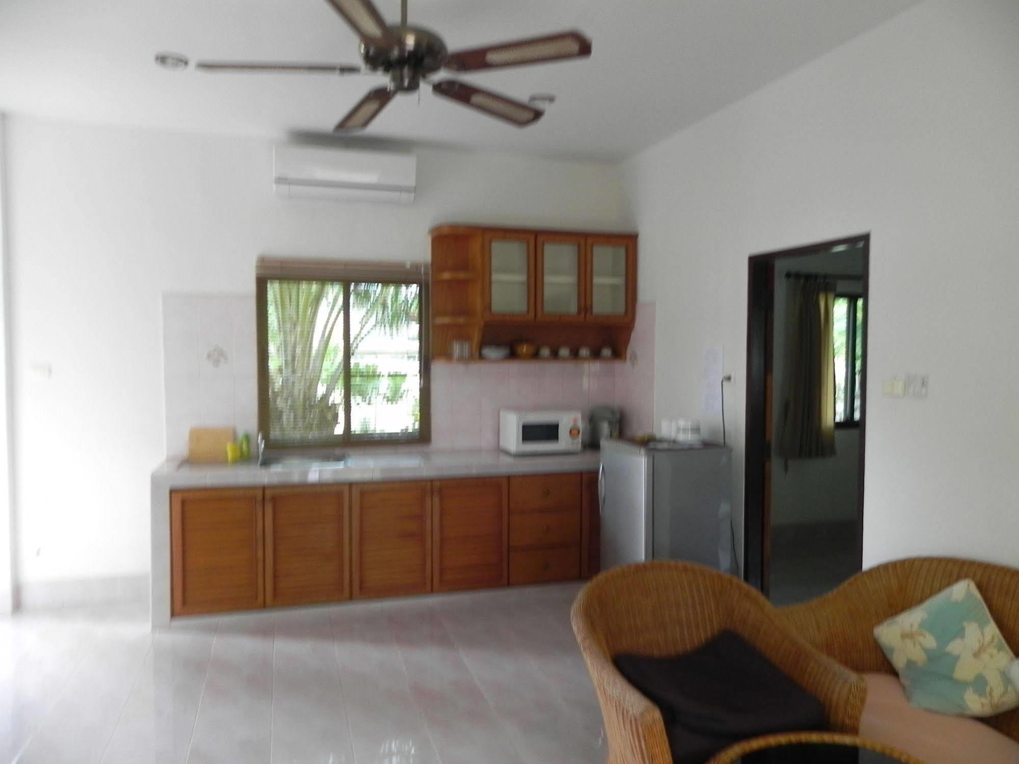 Naya Bungalow Rawai エクステリア 写真